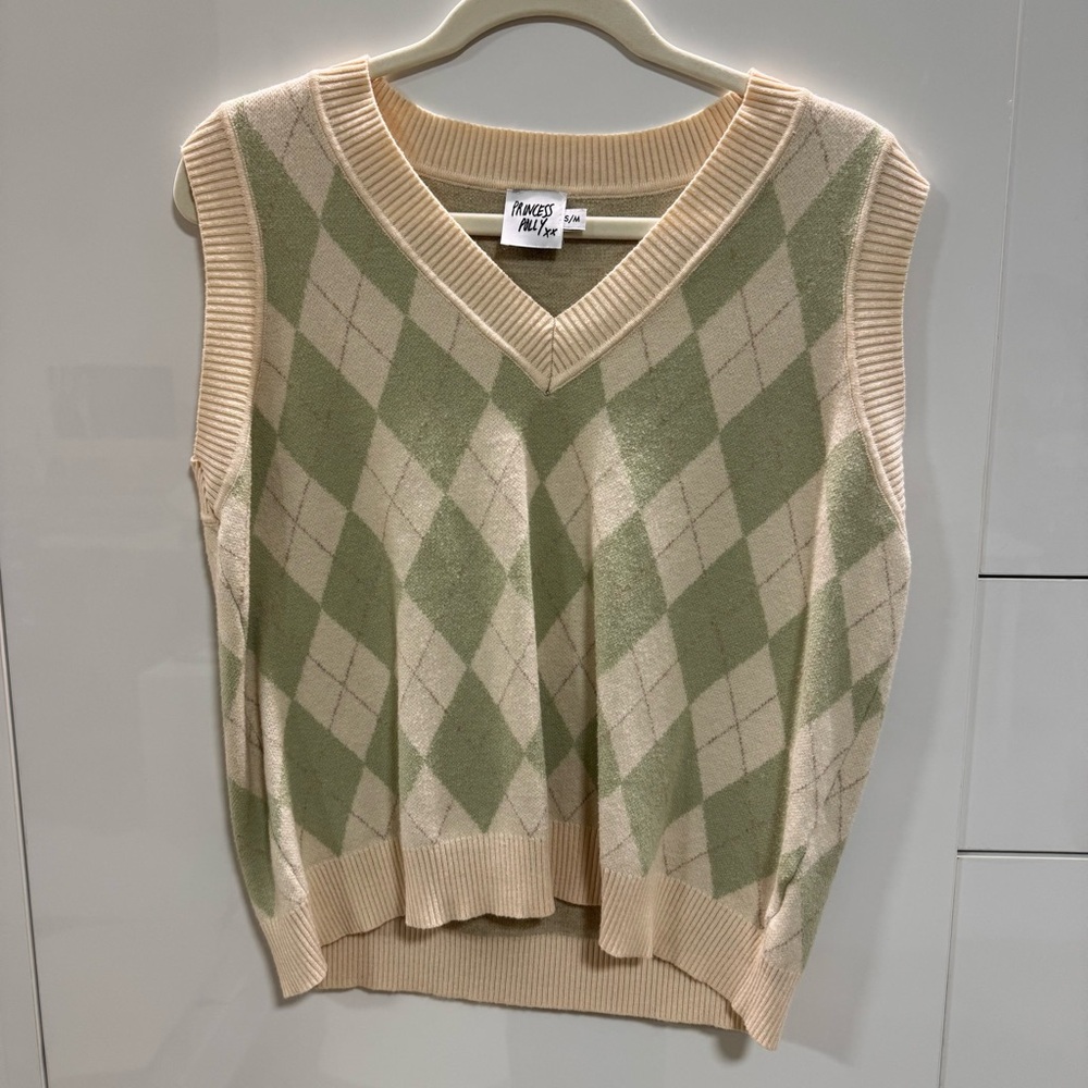 Princess Polly Argyle V-Neck Sweater Vest - Green and Cream